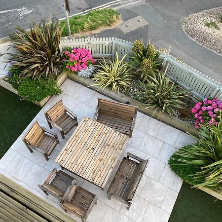 Beautiful 3 Bedroom Apartment By The Sea New Quay Exterior foto